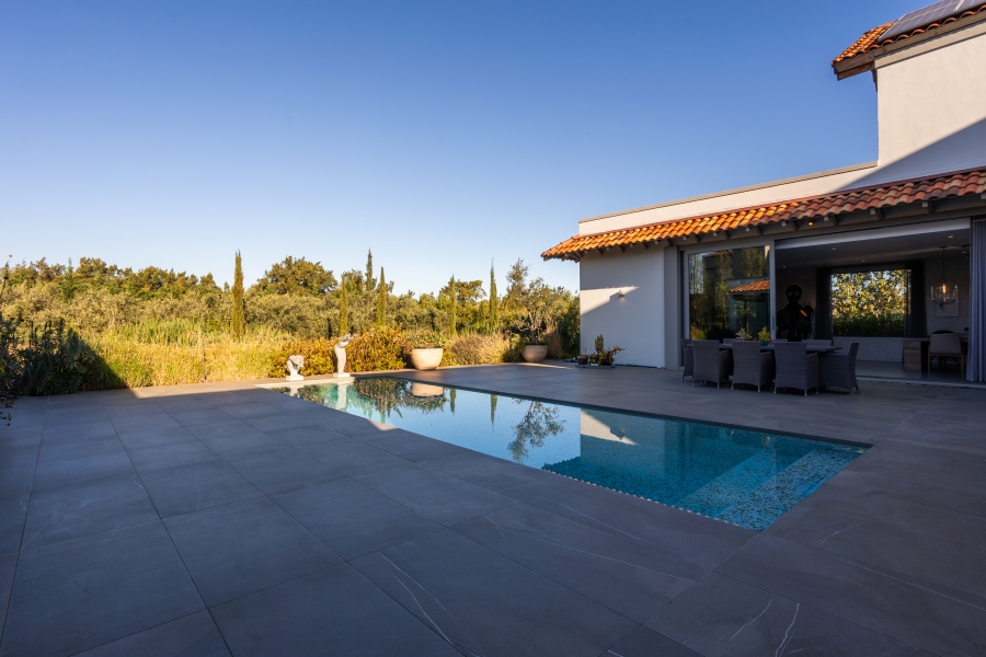 4 Bedroom Property for Sale in Winelands Western Cape